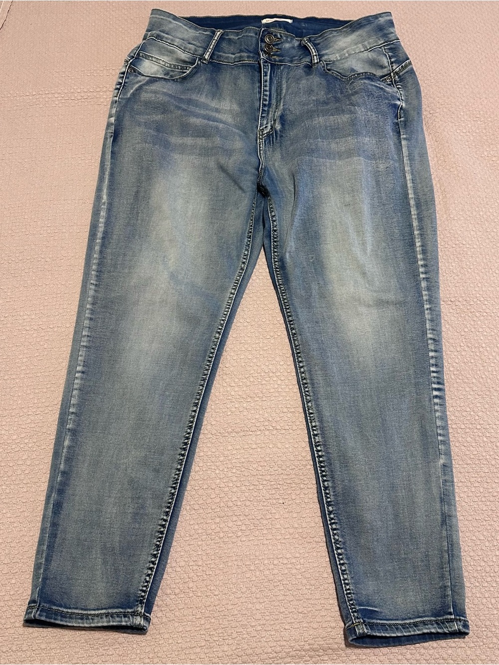 Redbottoms women’s plus 20w skinny leg Light Blue Denim Jeans